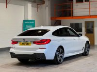 BMW 6 SERIES