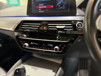 BMW 6 SERIES