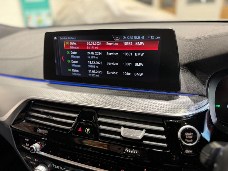BMW 6 SERIES