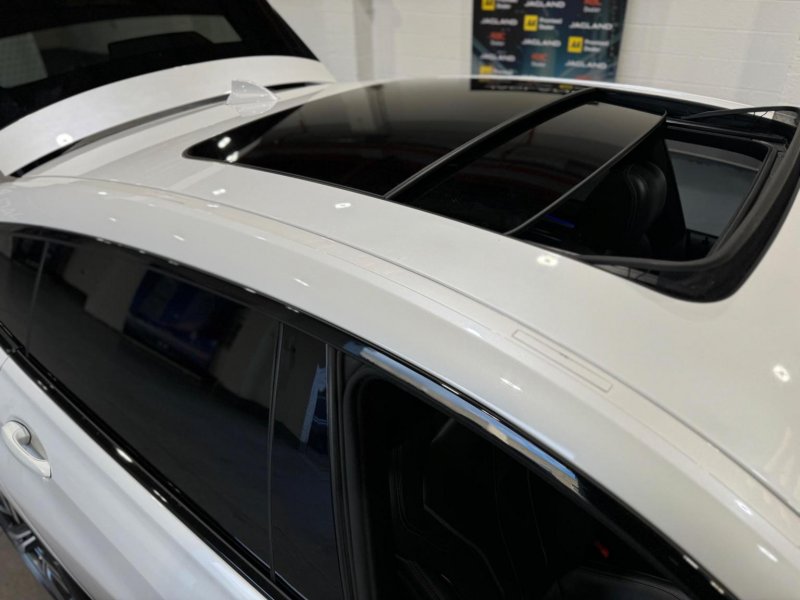 BMW 6 SERIES