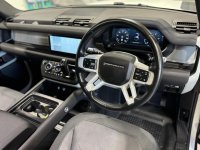 LAND ROVER DEFENDER 110