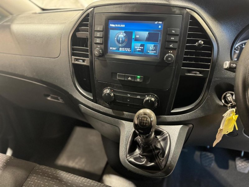 MERCEDES-BENZ VITO