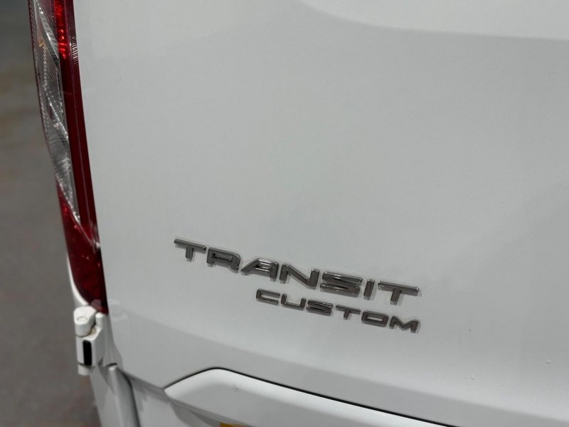 FORD TRANSIT CUSTOM