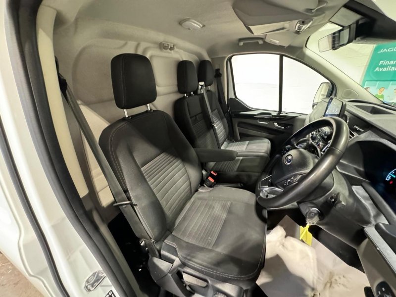 FORD TRANSIT CUSTOM