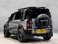 LAND ROVER DEFENDER 110
