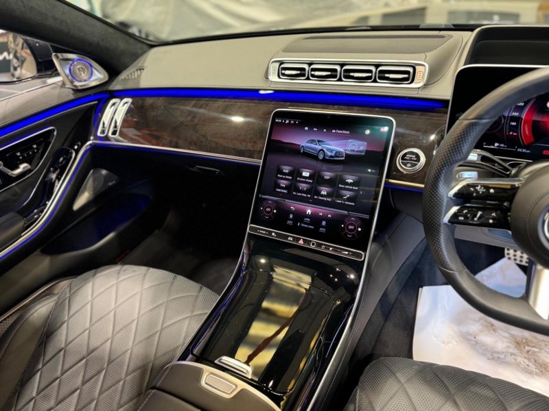 MERCEDES-BENZ S CLASS