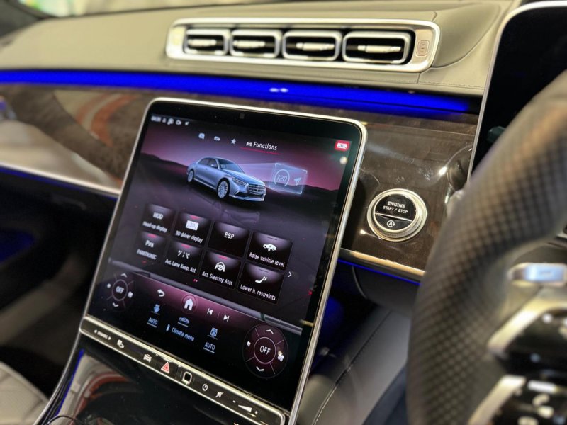 MERCEDES-BENZ S CLASS