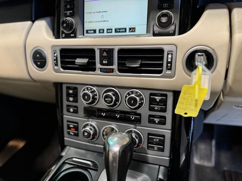 LAND ROVER RANGE ROVER