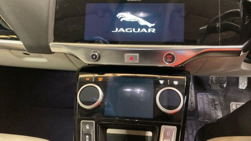 JAGUAR I-Pace